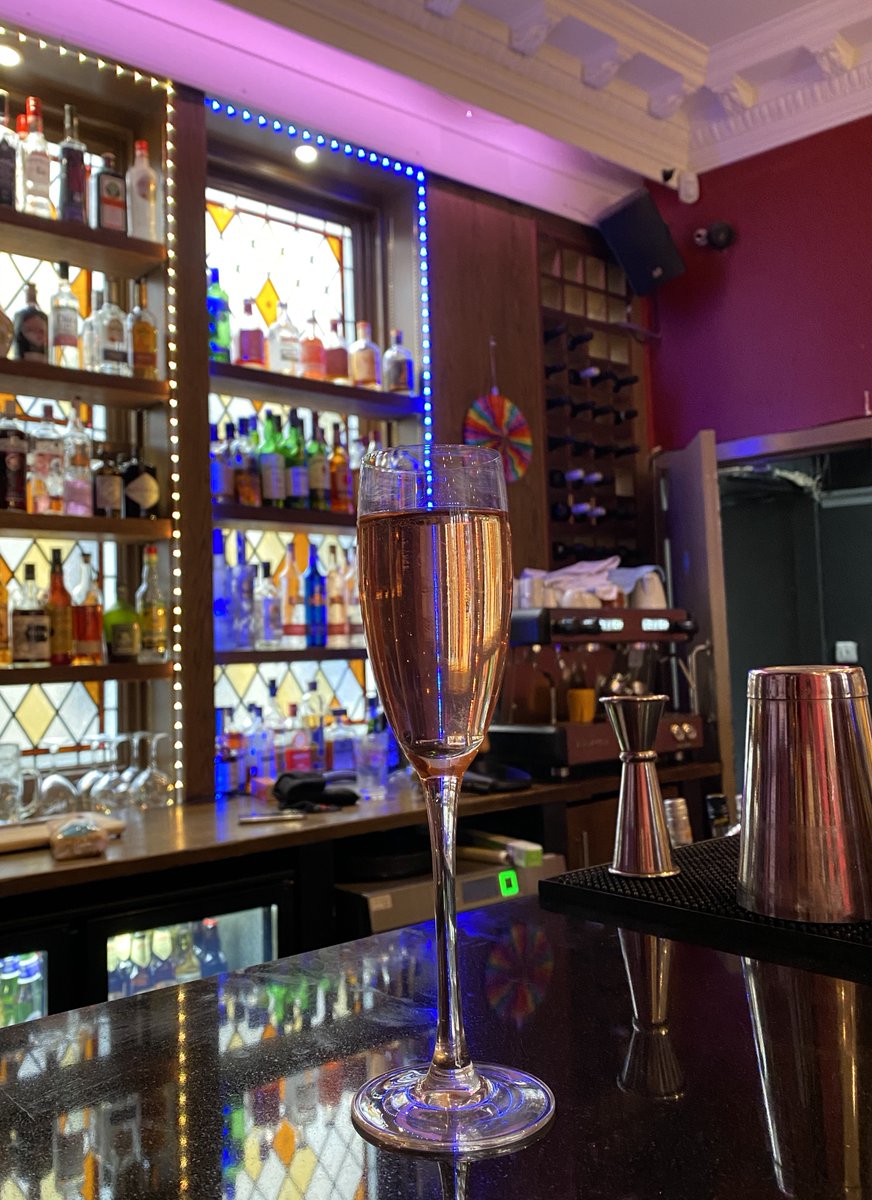 The Apple Tree tweet media