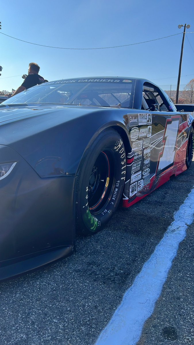 FlashOutGrady's tweet photo. Top 10 in every practice here at Caraway . We have a really good car for 125laps tomorrow night 💯👏🏻 #SkullGang https://t.co/p88WEmfAO8
