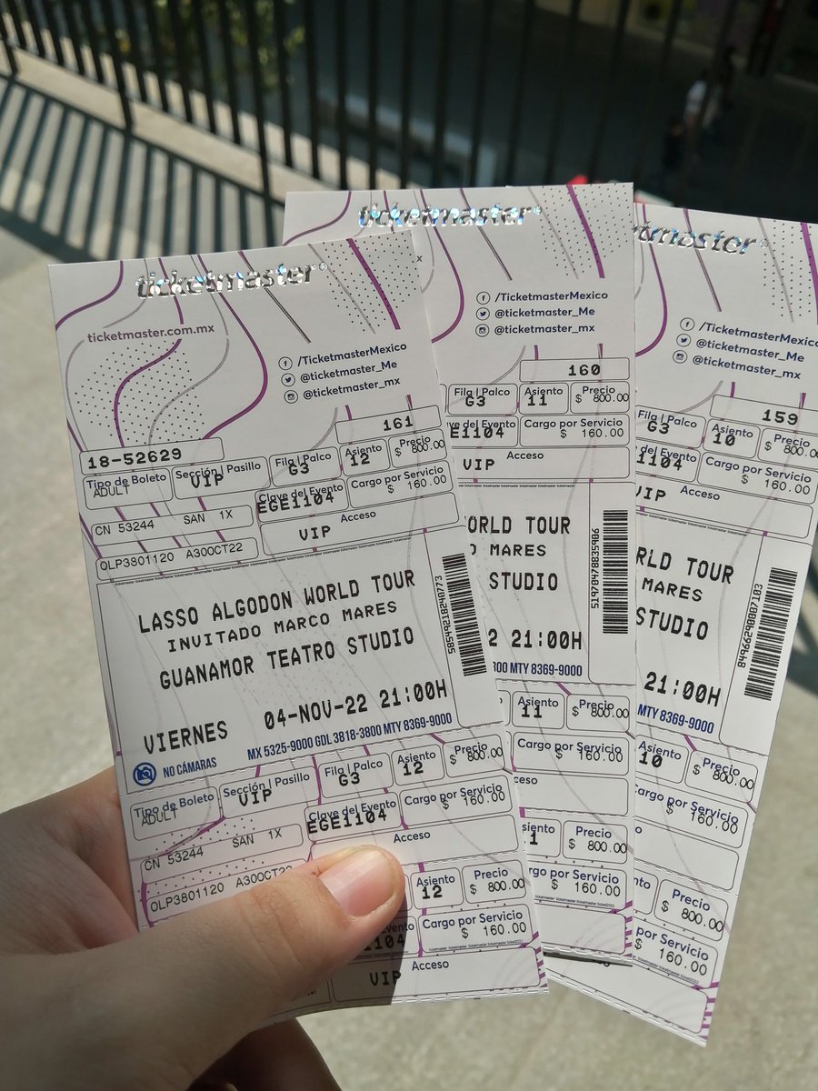 DvicioGdlMex's tweet photo. Hoy nos toca ver @LassoMusica porque desde el 2017 en un evento con @Los40Gdl que lo vimos tocar antes que @dvicioficial quedamos encantadas con su talento. Te amamos Lassito 🧡🧡🧡 https://t.co/QplsZ1xAgv