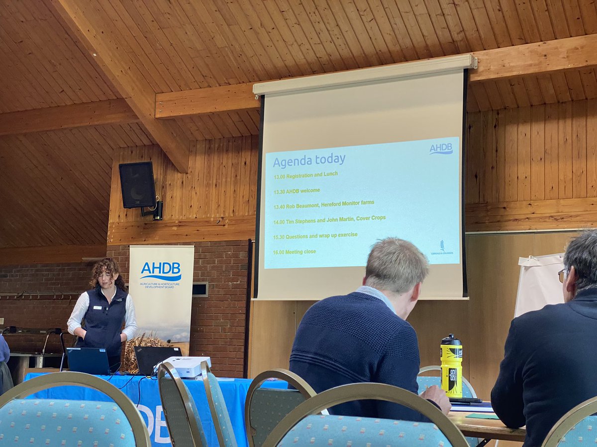 I enjoyed the discussion today from John and Tim. Great insights from growing cover crops and lots of enthusiasm! <a href="/AHDB_Cereals/">AHDB Cereals</a>