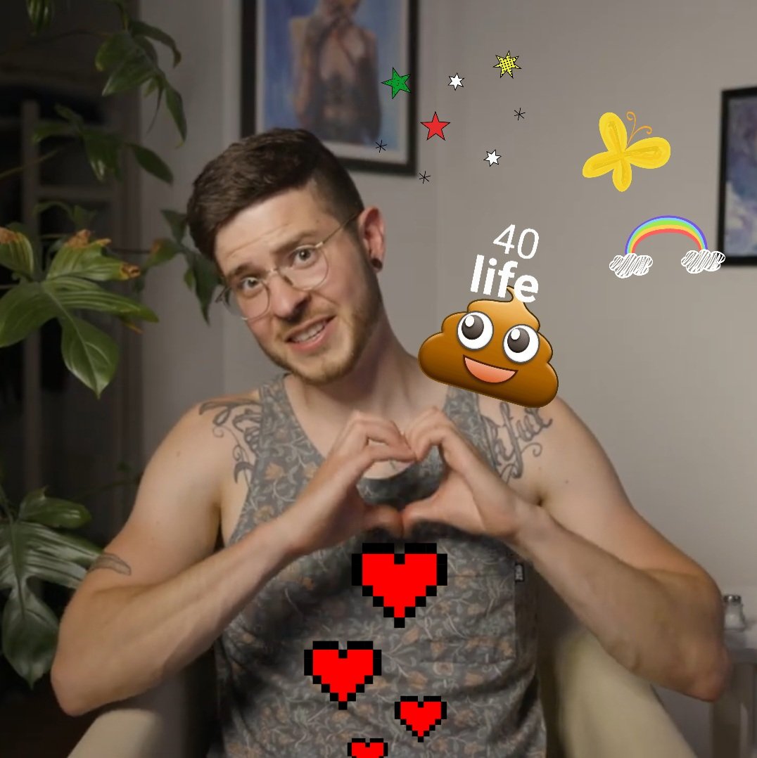 Shout out an Jonas &amp; Marvin von <a href="/40lifeEDH/">40 Life 🔜CARDMADNESS & Commandfest BONN🏁</a>.
Vielen Dank für die Erwähnung unserer ersten Folge bei eurem Podcast. 🤩🙏🏽 Sehr nice!
Wir arbeiten weiterhin an unserem Cringegehalt - Tendez steil bergauf. 🏔 

Schönes Wochenende und auf den Samstag!