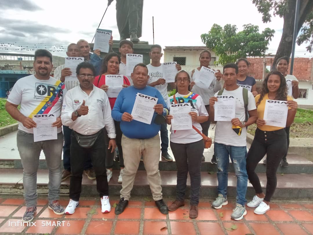 oraoriente's tweet photo. #04Nov Juramentación del Equipo Político Del Municipio de Pedro Gual en Cupira Eje de Barlovento Del Estado Bolivariano de Miranda. Fortaleciendo el Trabajo de Restructuración siguiendo los Lineamientos de Nuestro Pte. Dr. Roque Reyes. @NicolasMaduro #AlcaAlCarajo  #OraMiranda https://t.co/qsww8PPXHc