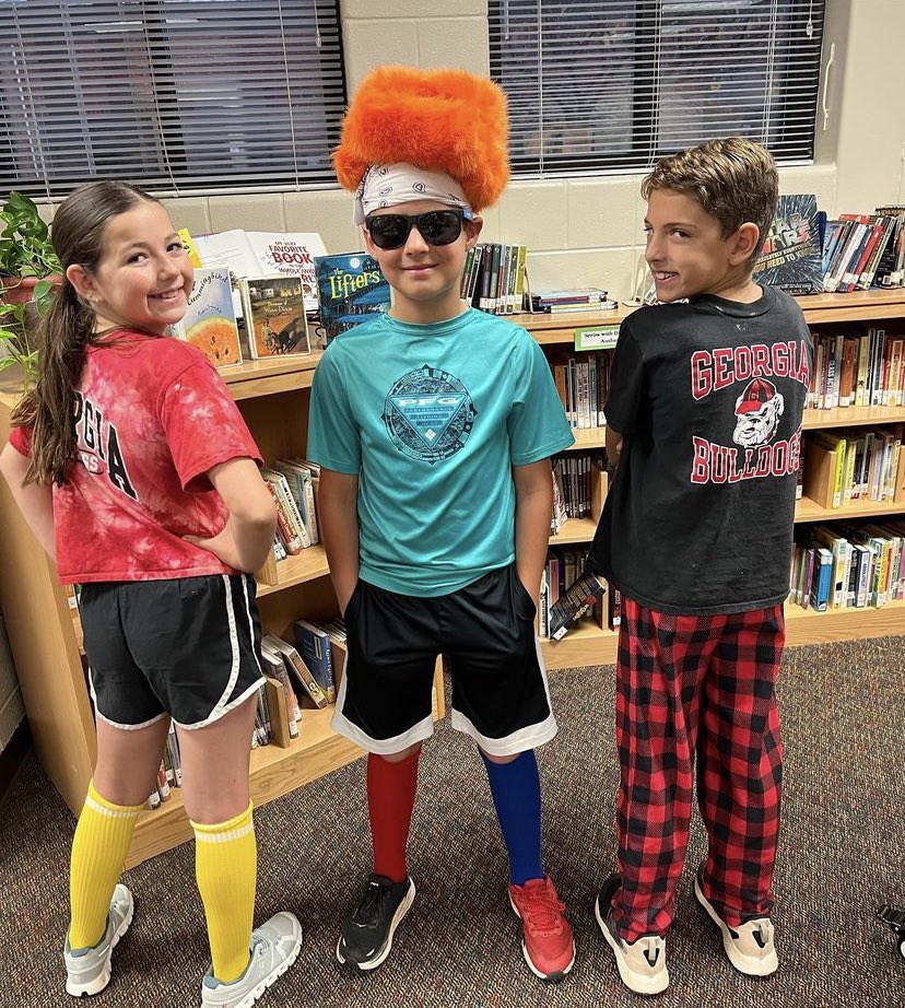 HighShoals_Hawk's tweet photo. Another Spirit Day Friday at HSES. Can you guess the theme? #wackytacky https://t.co/sCkcV3p2jE