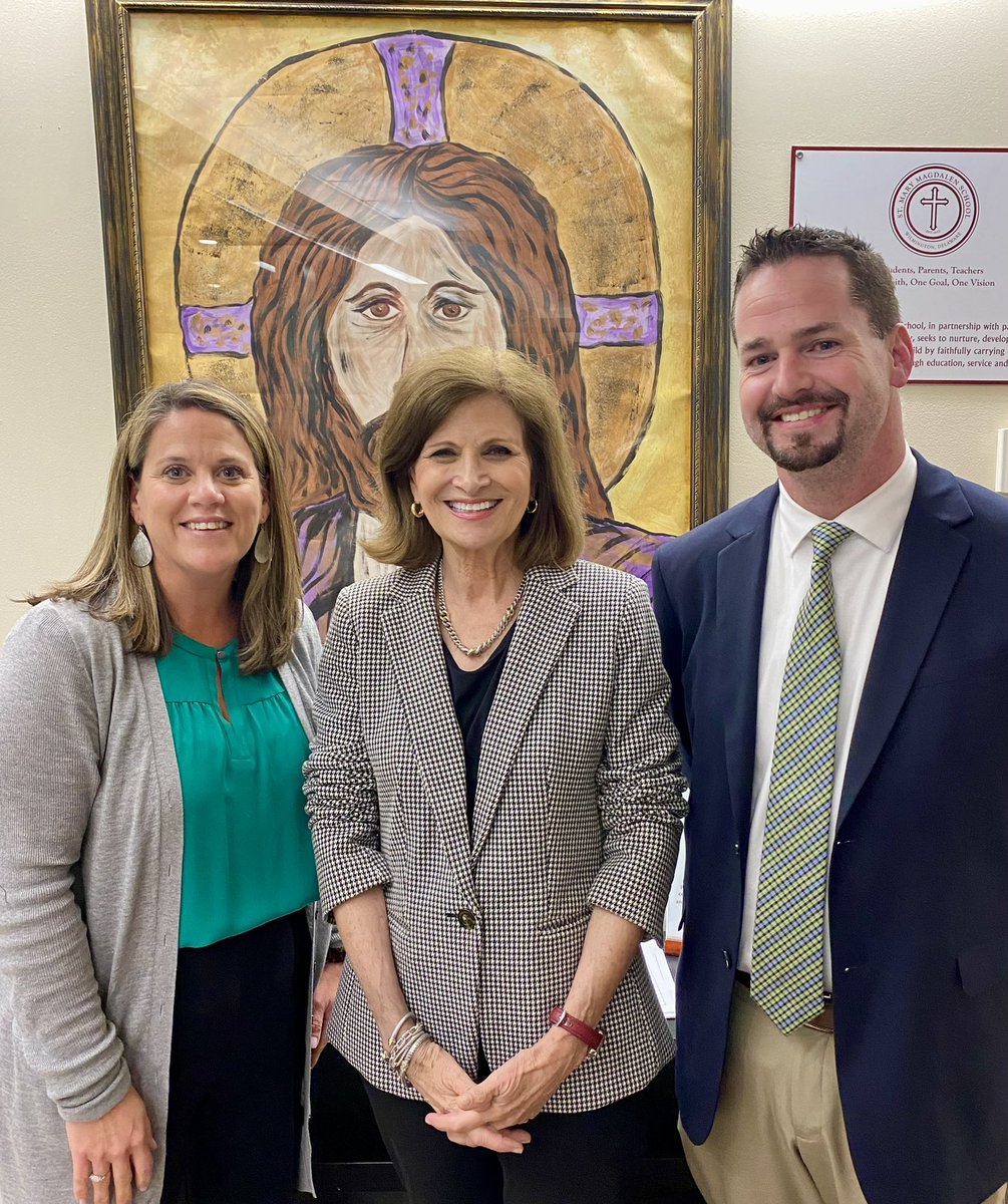 Amazing day with <a href="/micheleborba/">Dr. Michele Borba</a> exploring research-based evidence for helping build character in our children! Our <a href="/SMMBulldogs/">St. Mary Magdalen School</a> faculty and parents are grateful for your passion and expertise! 👏 #childcentered #emotionalintelligence #traumainformed #strengthbased
