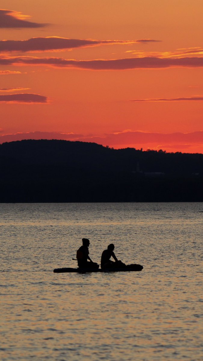 PHOTOGRAPHERS 📸

Drop your best #SUNSET photos 🌅

I’ll start 👇🏻