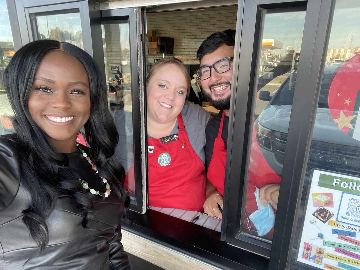 MediaBrittany's tweet photo. HAPPY FRIDAY: Stopped at the Madera Drive Thru @Starbucks with Leiah &amp; Jose. 

The first thing Leiah says is “I love your new @ABC30 News set”. Aww it’s the #smallthings 🙏🏾🙌🏾
@CraftyCaliMom @ABC30 https://t.co/e2SvpSkr3y