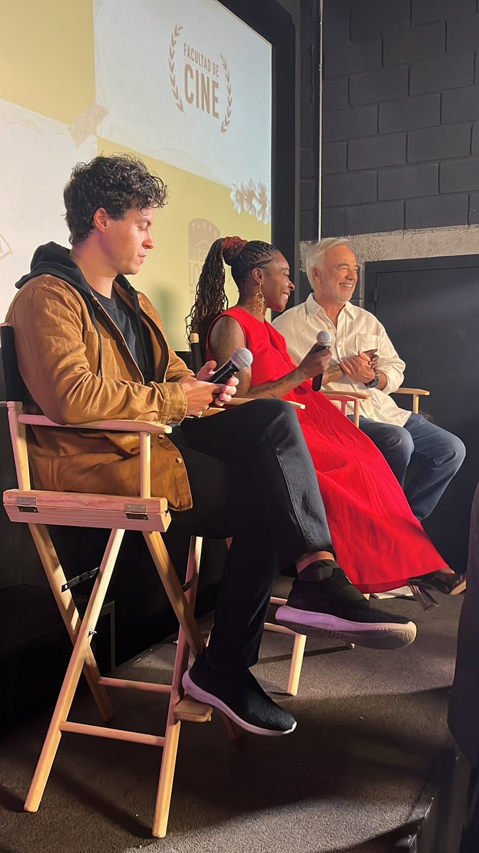smartfilmsmx's tweet photo. Rueda de prensa de los grandes invitados de #SmartFilmsMX #felices @BuikaMusic #SamNicholson #miguelflatow https://t.co/k8buq1379L