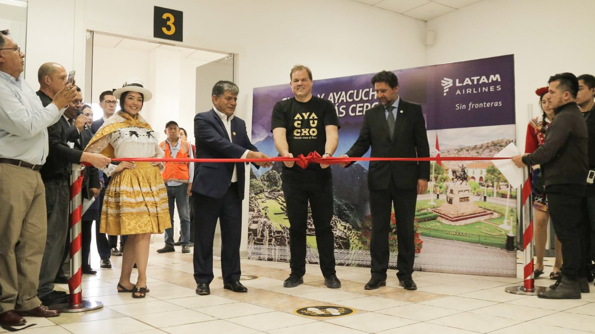 CONFIEP (@confiep) on Twitter photo La vicepresidenta de la CONFIEP y presidenta de <a href="/PYME_Peru/">Asociacion PYME PERU</a>, <a href="/ChoquehuancaAna/">Ana Maria Choquehuanca</a>, participó del lanzamiento de la ruta de <a href="/LATAM_PER/">LATAM Perú</a> Cusco-Ayacucho, que contribuirá a la reactivación del turismo y a la creación de más empleo. La vicepresidenta de la CONFIEP y presidenta de <a href="/PYME_Peru/">Asociacion PYME PERU</a>, <a href="/ChoquehuancaAna/">Ana Maria Choquehuanca</a>, participó del lanzamiento de la ruta de <a href="/LATAM_PER/">LATAM Perú</a> Cusco-Ayacucho, que contribuirá a la reactivación del turismo y a la creación de más empleo.