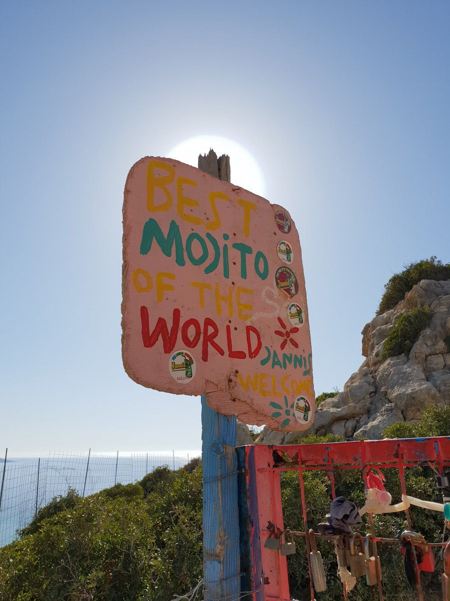 b_stey's tweet photo. Best place in the world 🏖️
Crète - Matala - Red beach https://t.co/0IClFm06Dm