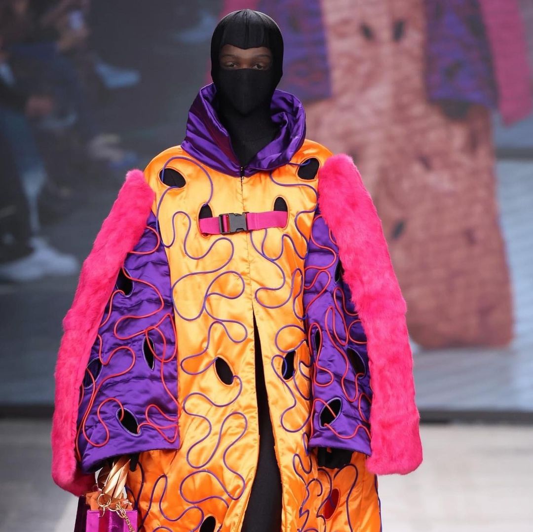 Enica_seshoka's tweet photo. Representing kwamhlanga at fashion graduate italia 2022 I am a proud KWANDEBELE girl 🌟🇮🇹 https://t.co/1xcMK71owt