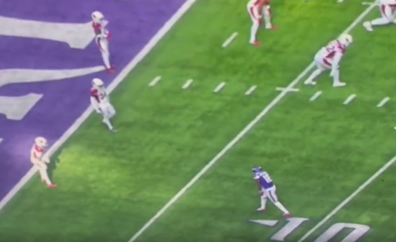 FamousNorseman's tweet photo. I'm not a football analyst or anything but this may be why Jefferson hasn't had a TD since week 1 https://t.co/kncm6C49s0