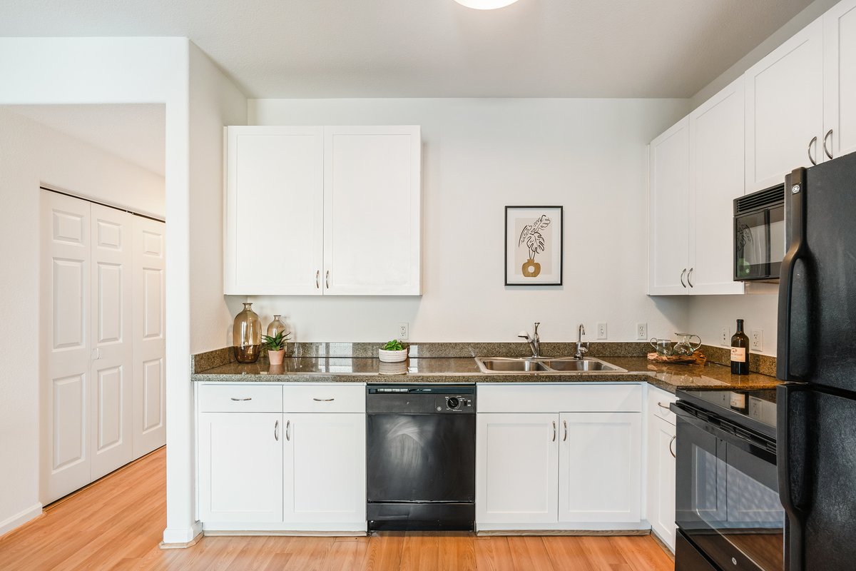 melodyhultgren's tweet photo. 1121 40th Street, 3405, Emeryville, CA 94608
Single Family Home | 1 Bed, 1 Bath, 1 Parking Space
Offered for $439,000
OPEN HOUSE:
Sunday, Nov 6th | 2pm - 4pm
https://t.co/4u7uZBiygc

Viviana Lahrs | DRE #01503767
510-910-3482
MELODY HULTGREN | DRE# 01379851
(415) 601-6915 https://t.co/mTUy86bJz7