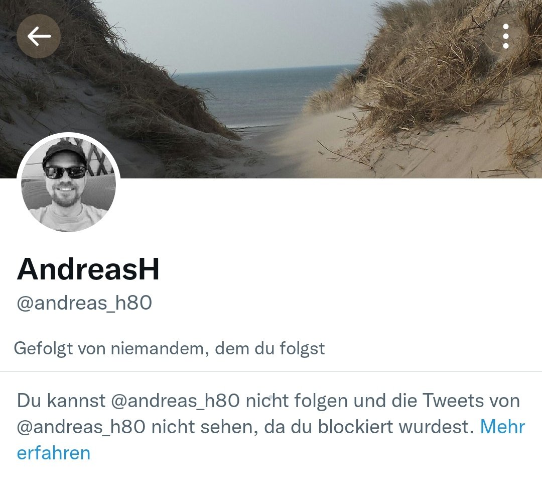 HrVorragend____'s tweet photo. 😅 was für ne Pussy. Erst groß das Maul aufreißen und seine stumpfsinnigen Hass verbreiten und bei der kleinsten Gegenrede den Winzpimmel einziehen. Typisch #fckgrn #fckntf. https://t.co/sHpAt0BdHC
