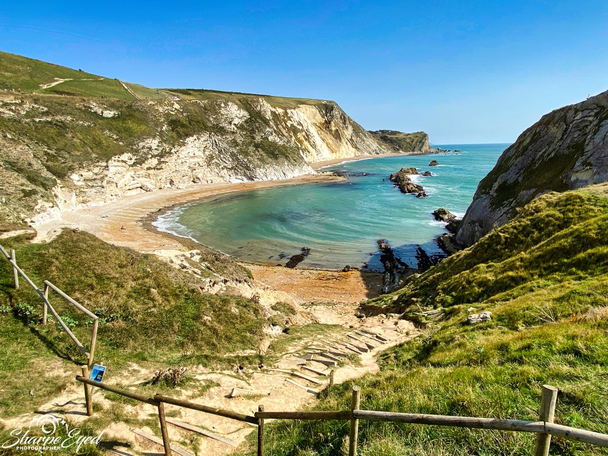 Man O' War beach in Dorset. #Dorset #jurassiccoast #beach #summer #NatureBeauty #naturelovers #photo #photooftheday #seascape #Coastal