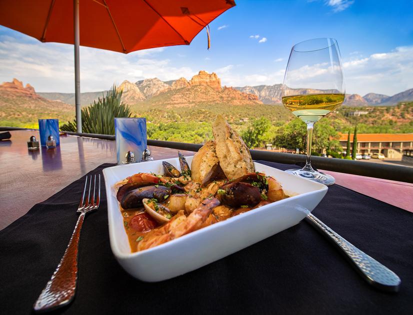 SkipCohen's tweet photo. This food photography post from Bob Coates shares the importance of food lens choice and position. Thanks @platypodtripods  #food #photography. https://t.co/2zef9U0edh https://t.co/yxUdMgSd6u