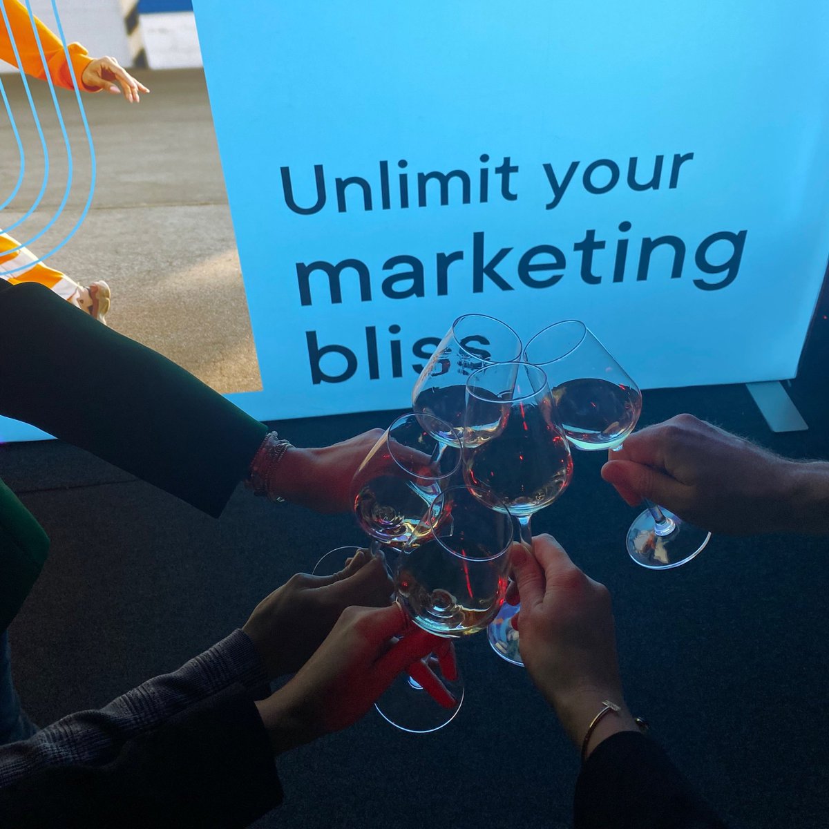 Optimizely's tweet photo. That's a wrap in London 🇬🇧 for the #OpticonTour! 

Next stop is Stockholm✈️

Thank you to everyone who came to help us learn, inspire, and unlimit the way we think about digital marketing. #OpticonLondon https://t.co/wK4qRlmyyo