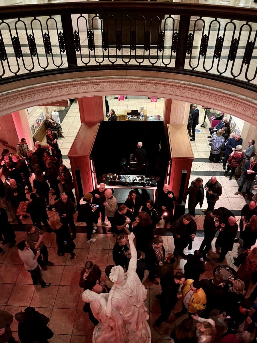 hostedbynml's tweet photo. All things fashion, art and football at last night’s #ArtOfTheTerraces preview at @walkergallery 🤩 https://t.co/imxwLZpM9V