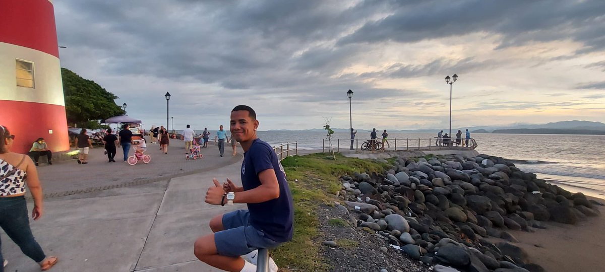 Manulatocr20's tweet photo. 🏝❤️ https://t.co/uP7cfj9Bbn