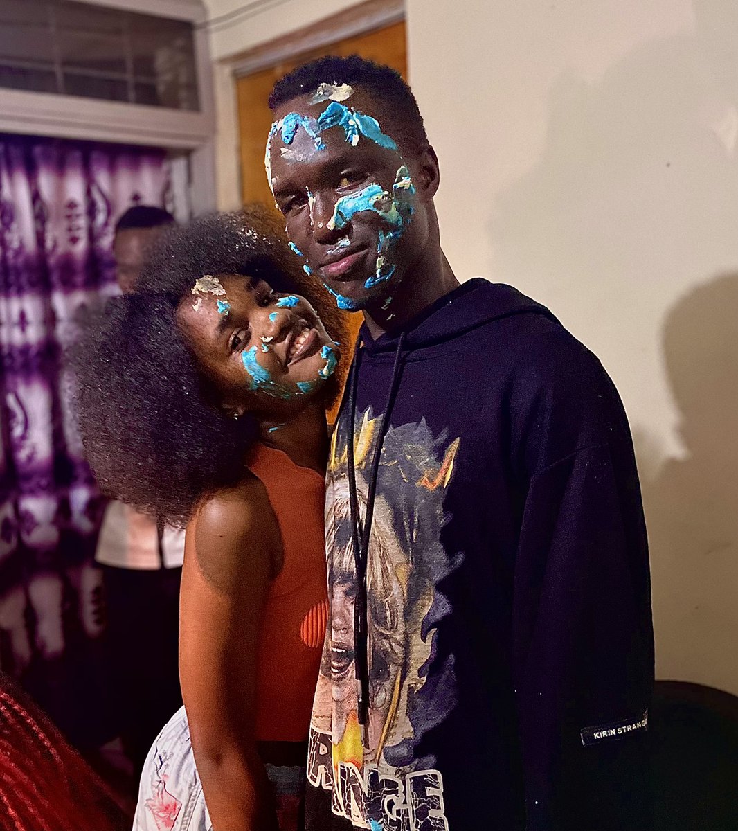 BiggishG's tweet photo. Guys do we match🤷‍♂️🤷‍♂️ https://t.co/8gR1UJdkSI