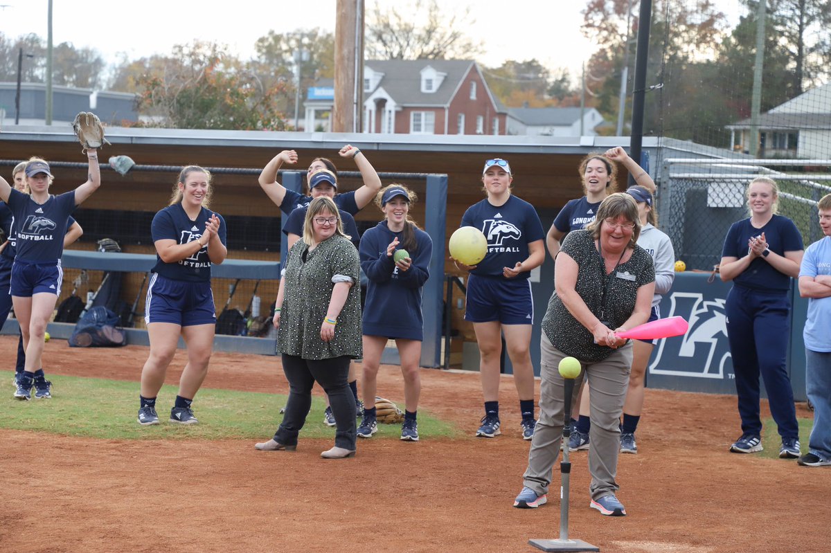 Longwood Softball tweet media