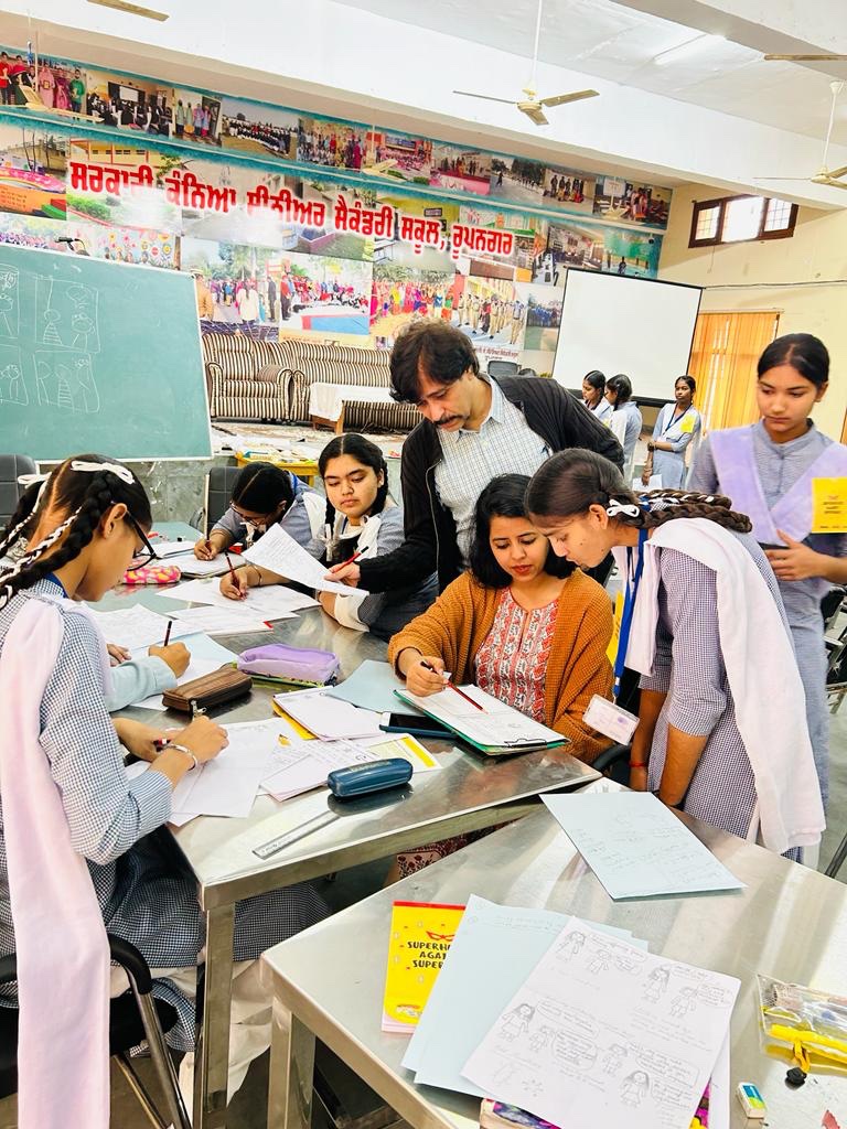 Superheroes against Superbugs tweet media