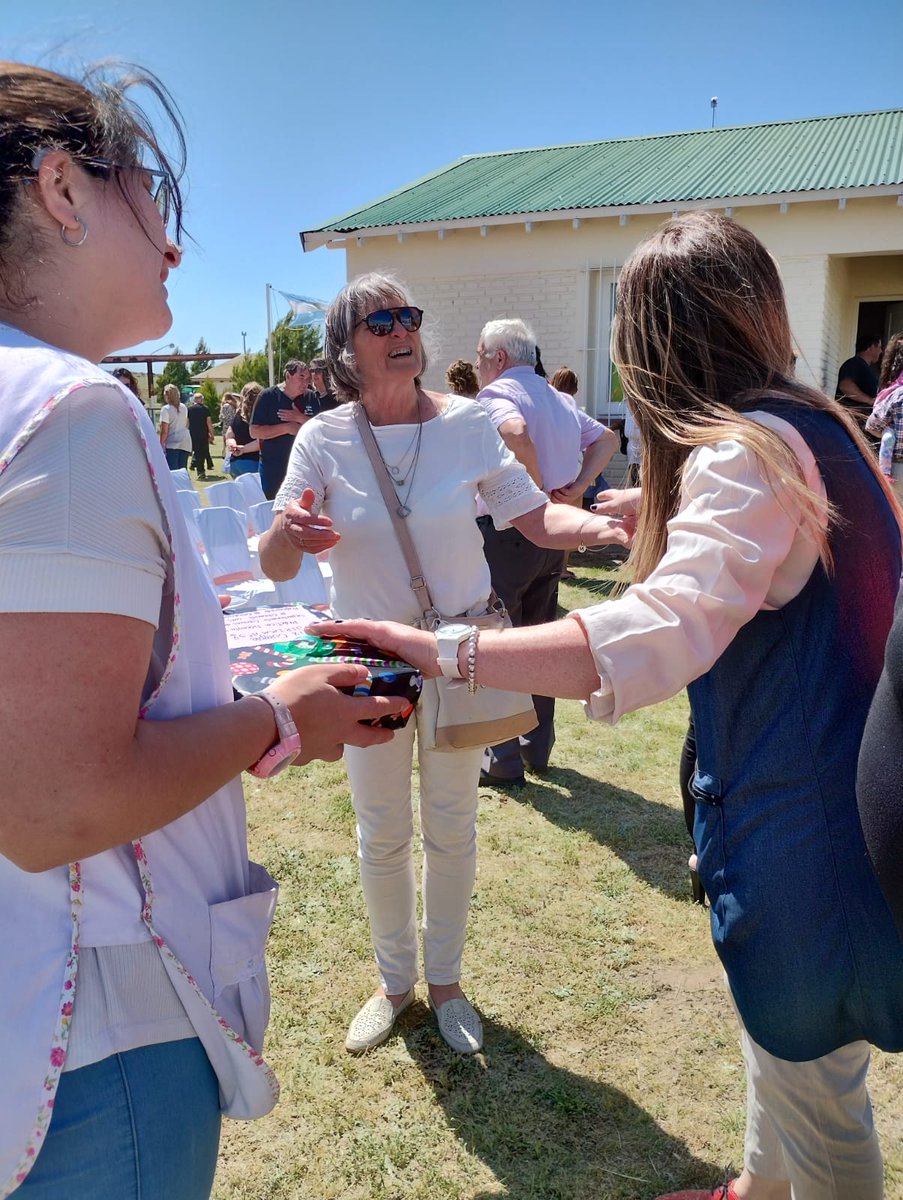 Clauayan's tweet photo. ✅Hoy estuvimos presentes junto @JairoguidoM en el  #JIRIMMN3 donde se llevó a cabo el acto por el 25° aniversario de su creación,
 Este aniversario sirve para realzar el valor más profundo del trabajo realizado por la comunidad educativa rural 
Felicitaciones https://t.co/ZejM3OHQzF