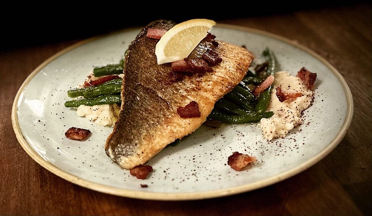 Frank's Bar Norwich tweet media