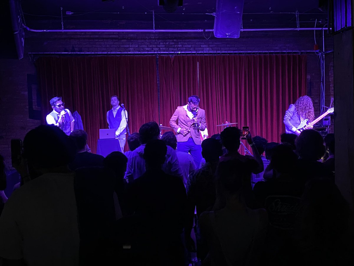 Cali 💕 tweet media