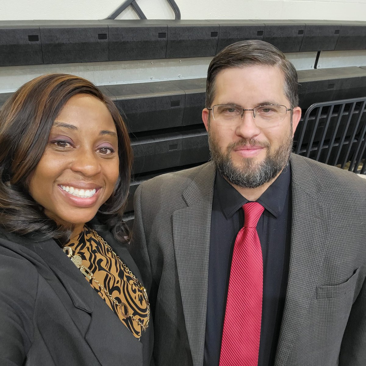 DrLBraswell's tweet image. 1st Quarter Awards Day went great. We love to celebrate our students! Proud to be a Pirate! @jgmspirates @Ms_MariaLeigh