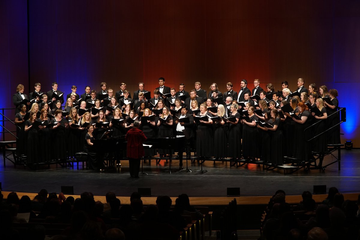 BicknellCenter's tweet photo. At 7 p.m. tonight, the University Choir &amp; the PSU Chorale will perform a variety of choral works under the direction of Music Department Chair Dr. Susan Marchant, at the Bicknell Family Center for the Arts. 

If you can't make it in person, watch here: https://t.co/sKs1Ezu8EJ https://t.co/JdORX9q00x