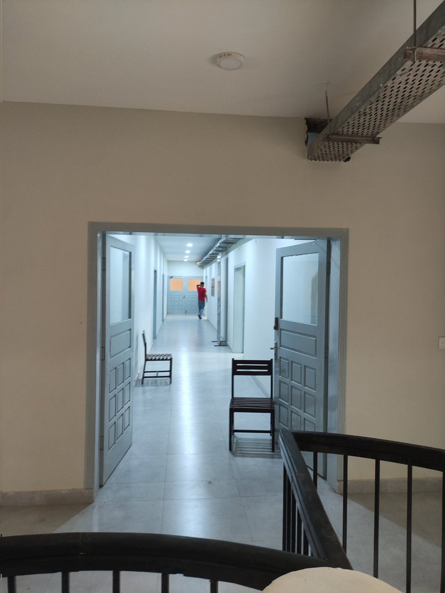 HasNAIN2050's tweet photo. Time to move to our new facility. Lab shifting is 2 tiring. All the best to the #SBSIRCBM #IRCBM #CUILAHORE Thanks to Colleagues, supporting staff, students and #MoSTPakistan. Waiting for other groups #TissueEng, #BoneRepair and #DentalMat to fully populate OUR NEW IRCBM https://t.co/xB8TrAPkk3
