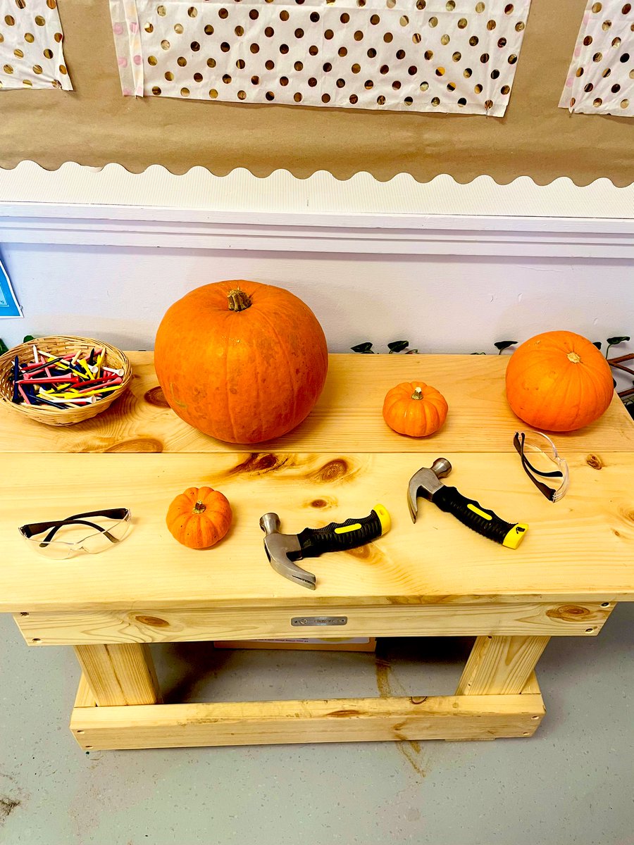 Julie Wilson tweet media