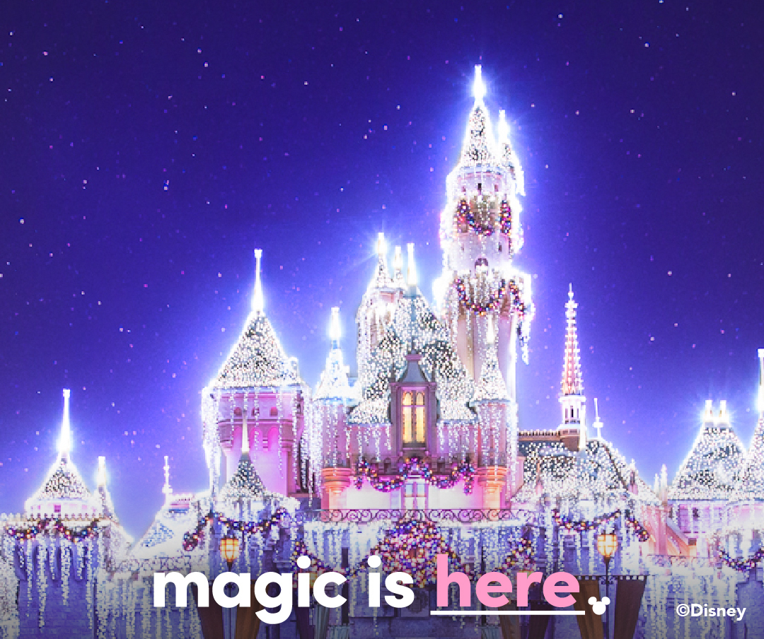 Bay Area! Magic is Holidays at @Disneyland Nov 11 through Jan 8, and we want to give you the chance to experience the festive joy you’ve been dreaming about! 

Listen at 8:45a for a chance to win tickets! https://t.co/v6wedEsPV6 https://t.co/LX9I3hwxyn