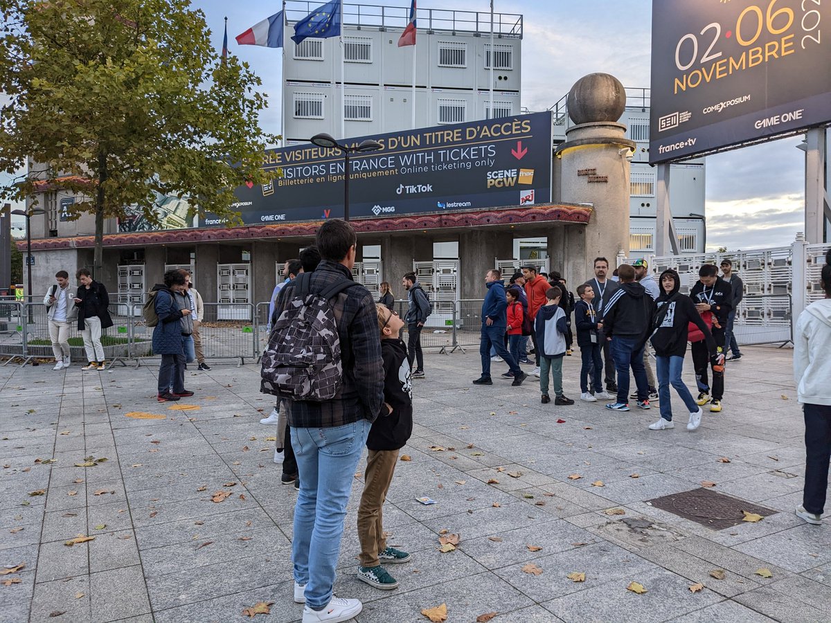 TheoLOFF's tweet photo. C'était une semaine très chargée mais chouette #PGW avec les kopains, à l'année prochaine pour de nouvelles aventures. Une vidéo ou deux devrai(en)t suivre prochainement 👀. https://t.co/9RbnzGEK61