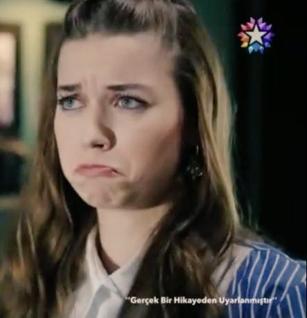 dizilancer's tweet photo. 😂 Seyran ve Mimikleri 

 #YalıÇapkını #SeyFer #AfraSaraçoğlu https://t.co/YuXZHtLOq2