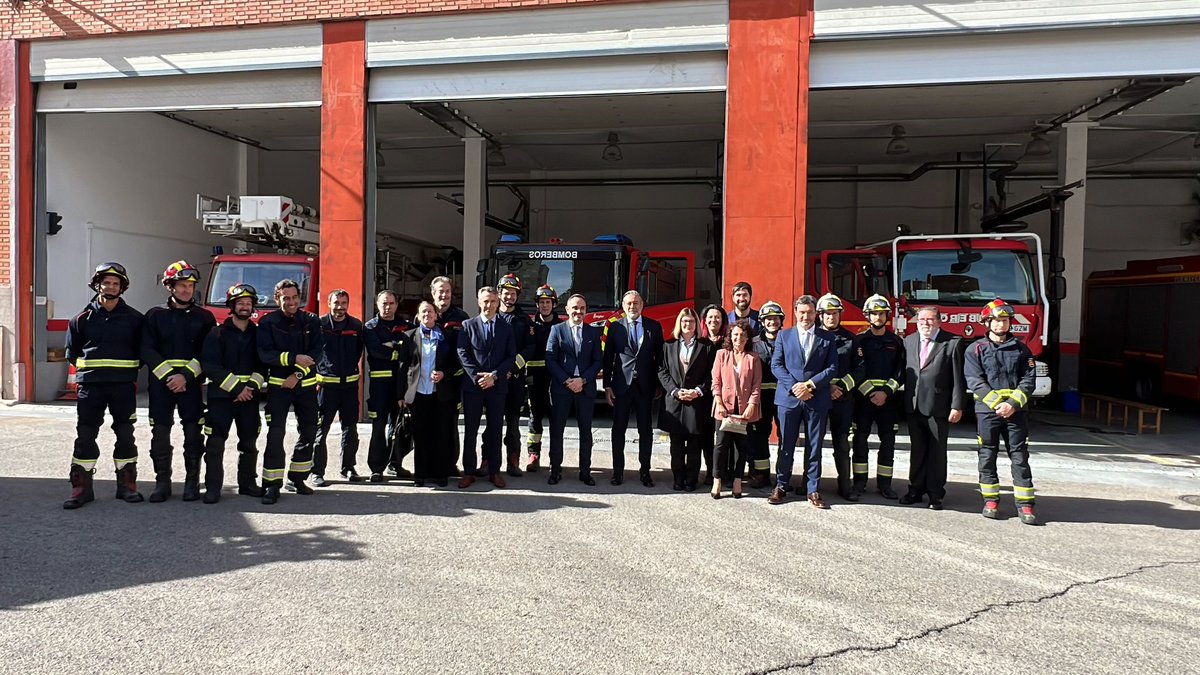 Una ley autonómica de bomberos que permite construir un servicio más eficaz y eficiente. Mando único en emergencias, sinergias, especialidades y economía de escala impulsan un modelo adaptado a los riegos del siglo XXI. Gracias a los que apoyáis esta visión #juntossomosmásfuertes