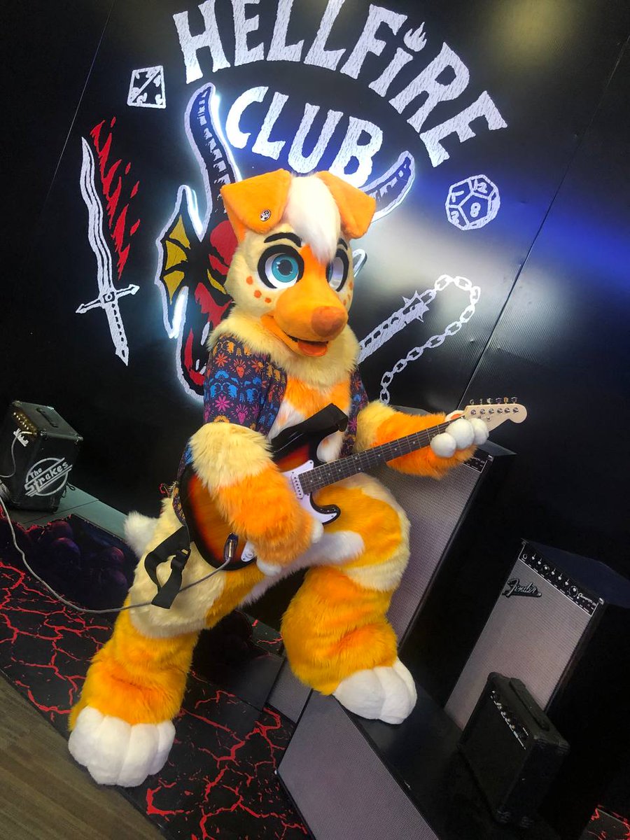 Baskerville_ID's tweet photo. #furryfandom #StrangerThings #FursuitsFriday https://t.co/DqLAbcO0lW