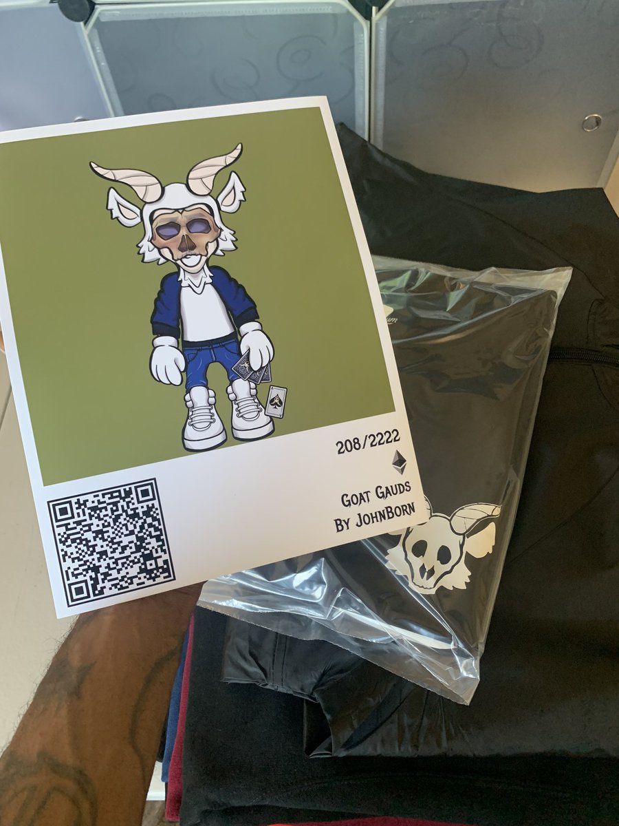Another <a href="/GoatGauds/">GoatGauds.eth</a> holder claimed their high quality print and merch! Thanks for ordering a #Goodlum tee while your at it <a href="/zjlennymatic/">𝓣𝓮𝓪𝓶𝓩𝓙𝓛𝓜</a> 🐐💐