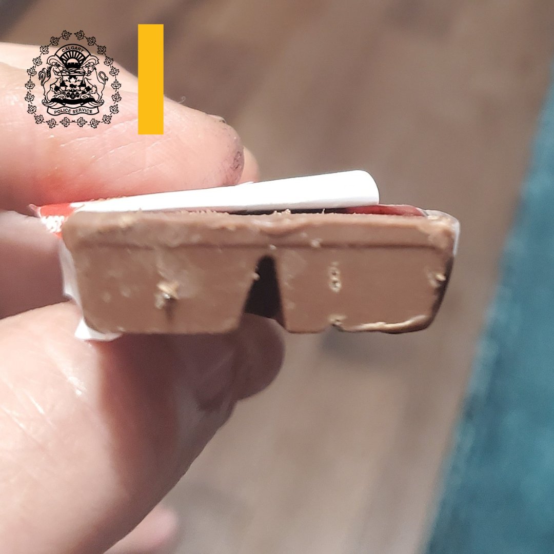 CalgaryPolice's tweet photo. We are investigating a report of possible candy tampering in the northwest community of Panorama Hills.
Information? 📞CPS: 403-266-1234
Anonymously @StopCrimeYYC
☎️TALK: 1-800-222-8477
🌐TYPE: https://t.co/BNeNgH4qdM
📱APP: P3 Tips
News release: https://t.co/zzqRSwu7u2 https://t.co/08Gz0m2AKi