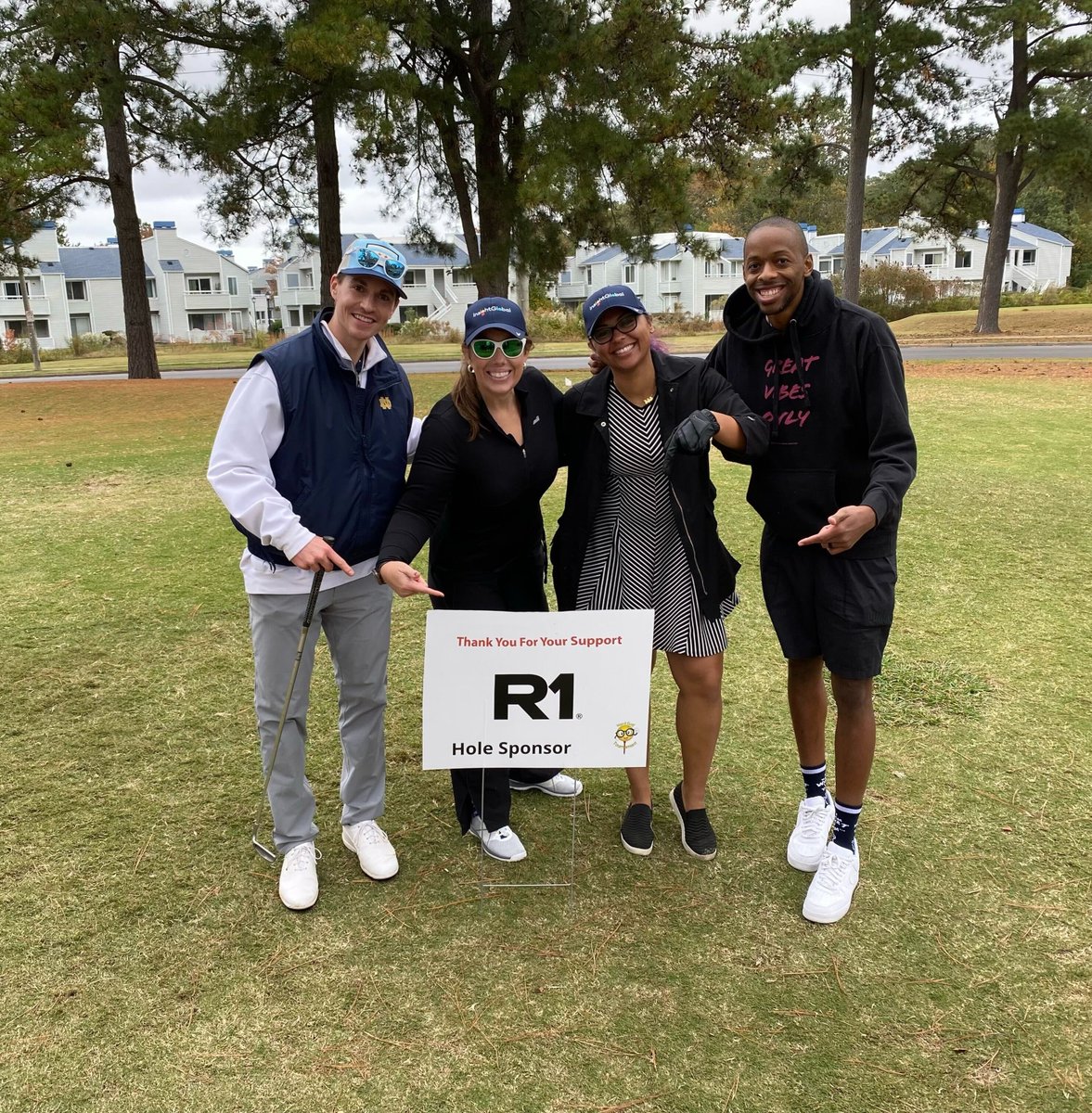 R1 was proud to partner with Sentara Healthcare to sponsor their 2022 United Way NERD Golf Tournament. This year's tournament supported the Sentara United Way campaign and assisted many organizations throughout the community. We were fortunate to be a part of such a great event!