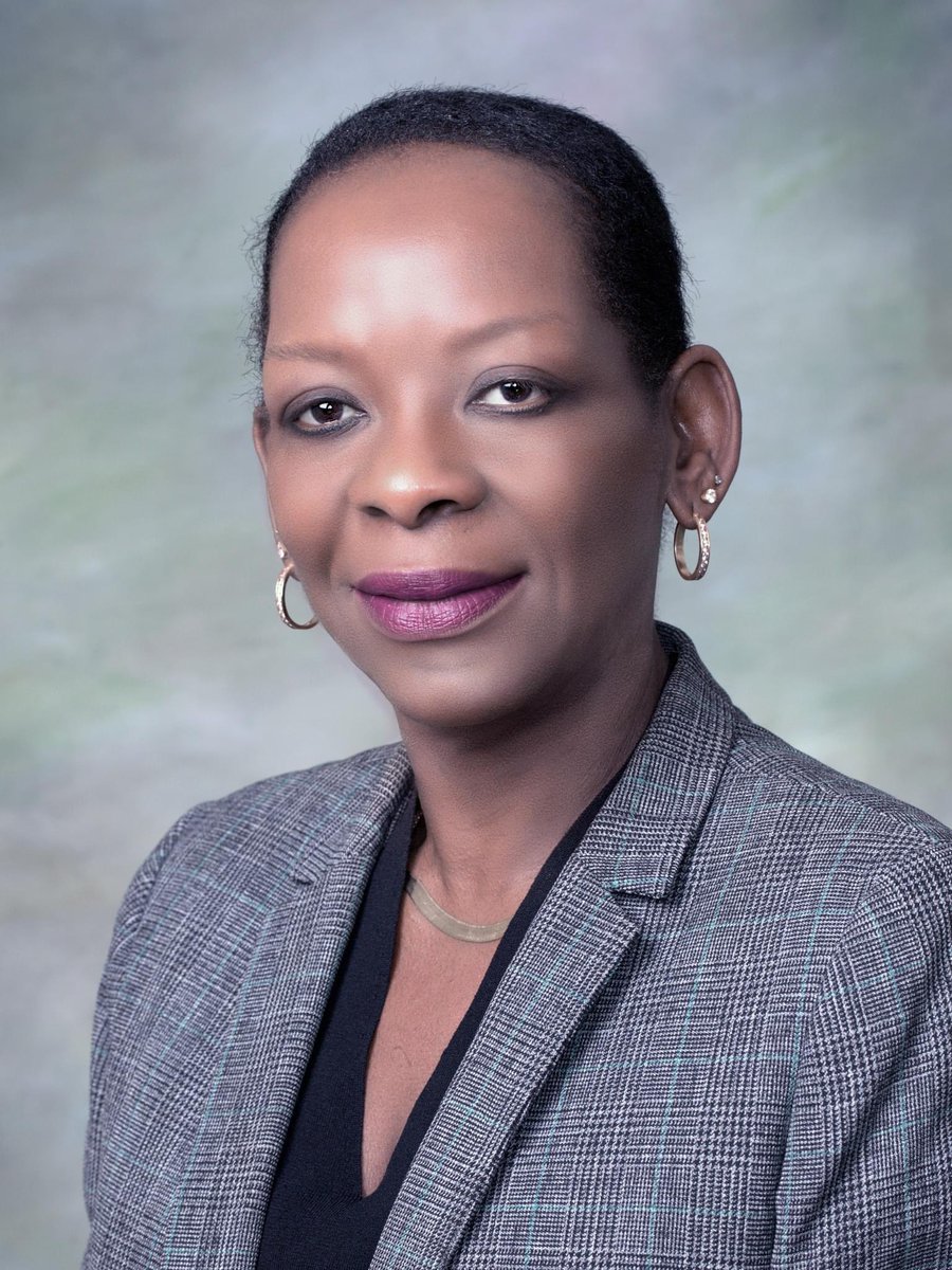 Leadership Clarksville (@leadershipclar1) on Twitter photo Always there with a kind heart and a giving soul.  No words can fully do her justice.  Leadership Clarksville Class of 2001… Always there with a kind heart and a giving soul.  No words can fully do her justice.  Leadership Clarksville Class of 2001…