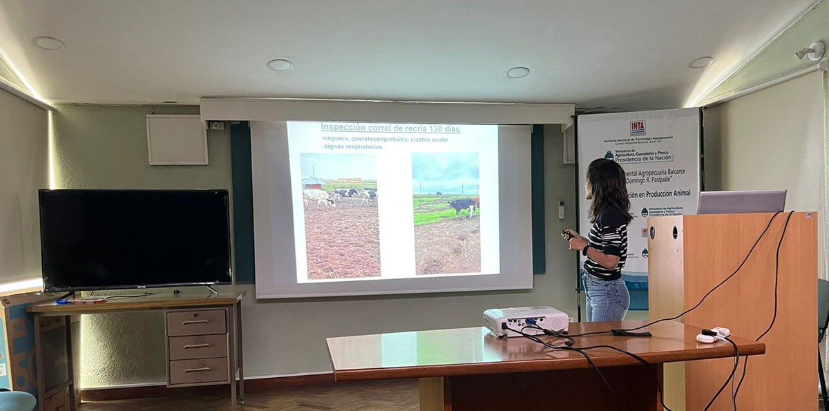 SDVEBalcarce's tweet photo. En la tarde, seminarios de presentación de casos de diagnóstico a los que asistió el SDVE del @INTABalcarce  en los últimos meses, por parte de los veterinarios residentes. https://t.co/g05MLoZziB
