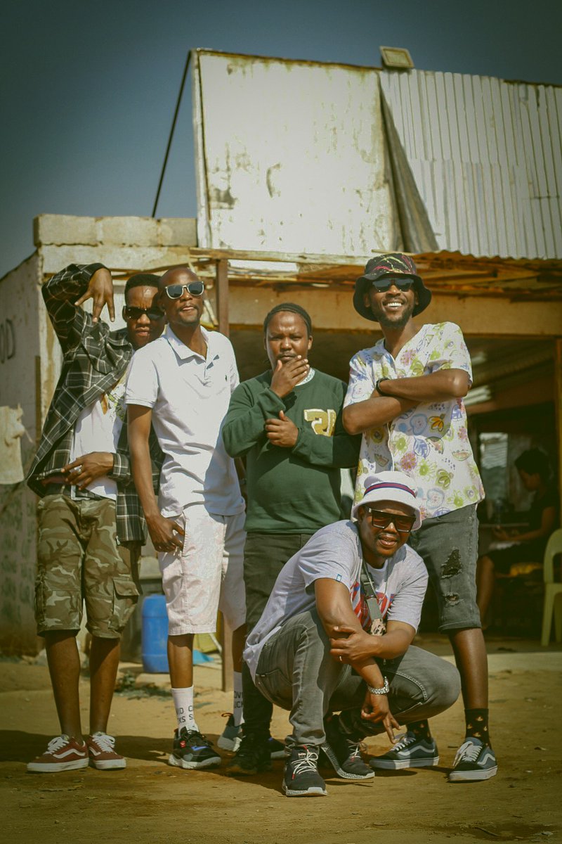 Mohlakanyo Pty Ltd tweet media