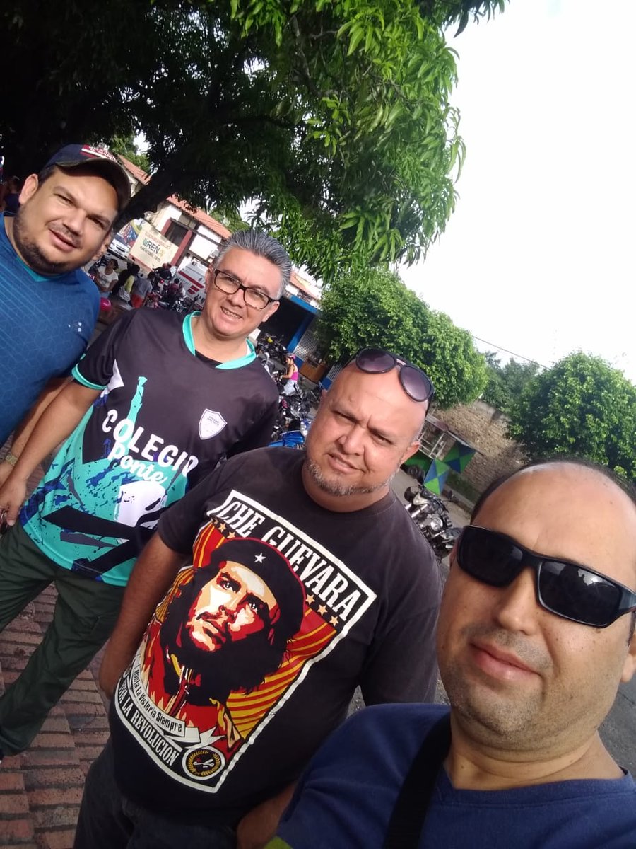 AndersonORomero's tweet photo. Con desfile por las principales calles del #MpioPedroMariaUreña Cerramos está semana #Inauguración del #MundilitoEscolarUreña2022 @_LaAvanzadora @FreddyBernal @KaremDeBernal @Berzabethg1 @ZonaEducTachira @supervisionZET1 La Fiesta del Deporte Rey @PSUVTachira Ureña vanguardia https://t.co/kB4wrIgk46