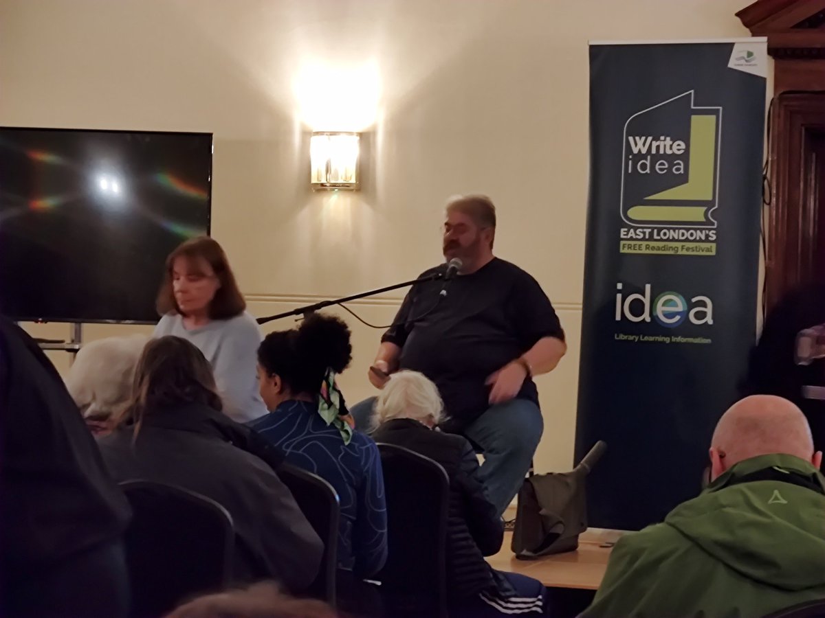 Eagerly awaiting the start of the <a href="/Ben_Aaronovitch/">Ben Aaronovitch</a> event at Bethnal Green Library thanks to <a href="/TowerHamletsNow/">Tower Hamlets Council</a>
