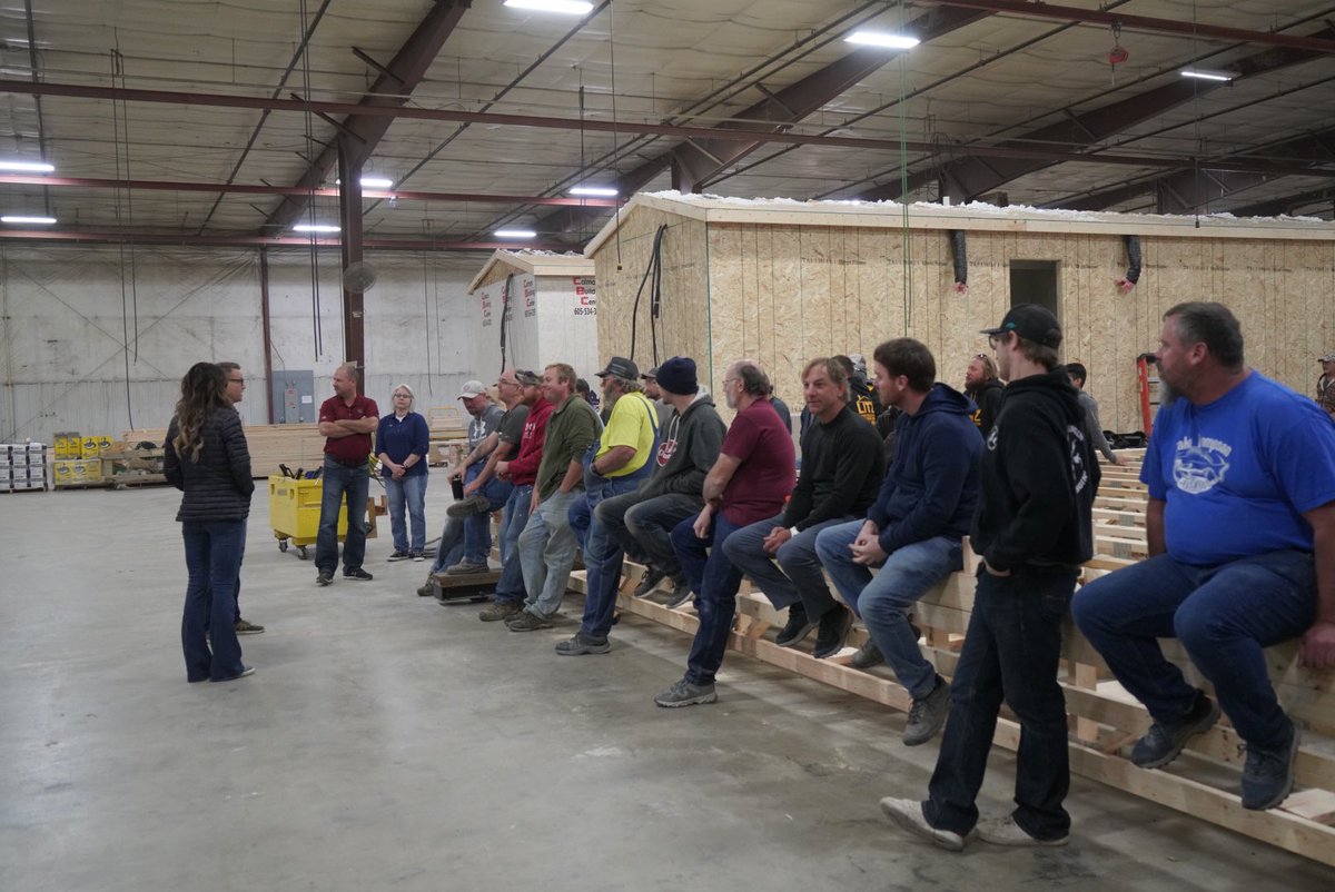 Kristi Noem on Twitter "Stopped at Custom Touch Homes in Madison, SD