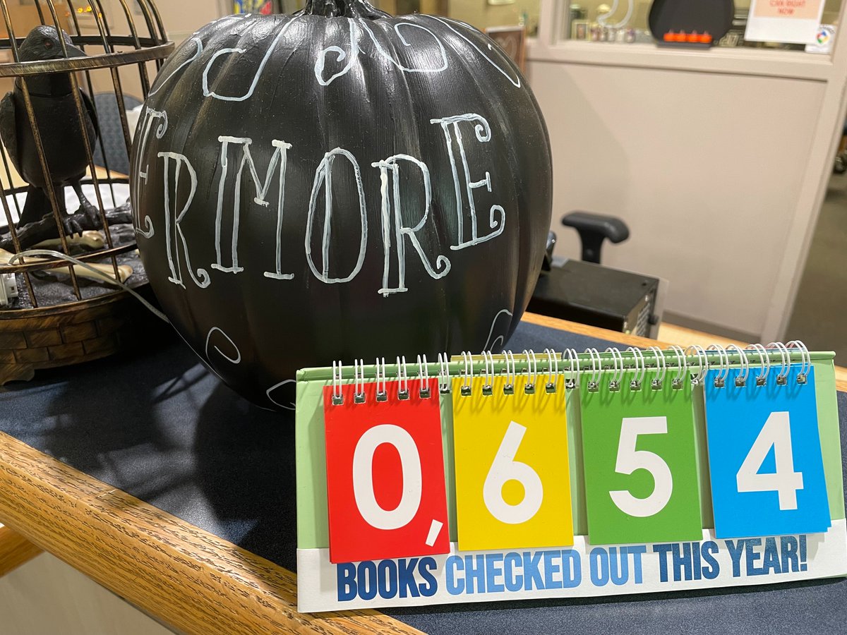 These fun circulation counters are popping up in libraries! This one at FFMS 📚📚📚 how are you sharing data with stakeholders??