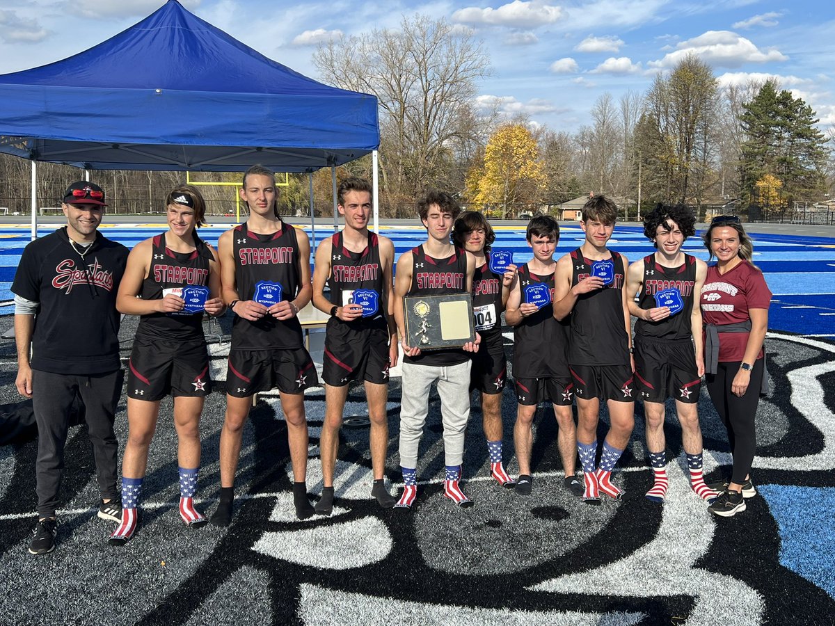 CONGRATULATIONS to our Boys and Girls Cross Country teams!! @SectionVI Class B OVERALL CHAMPS!! Both teams are heading to the @NYSPHSAA X-Country championships!! @StarpointCSD @bufnewspreptalk @GNN_Sports_ @WNYAthletics #OneStarpoint #HailStarpoint