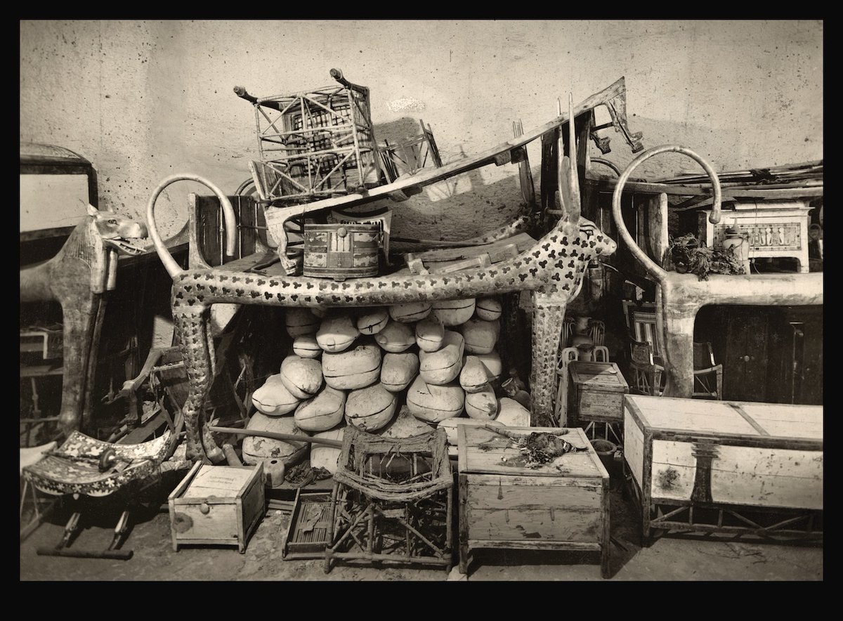 elviajedeLuna's tweet photo. Hoy se cumplen 100 años del descubrimiento de la tumba de Tutankamón de la mano del arqueólogo Howard Carter.
#tutankamon #tumba #momia #tesoro #howardcarter #100años #descubrimiento #egipto #viajar #travel #travelblogger #wanderlust #lugaresqueenamoran #meencantaviajar #spainTB https://t.co/T5cg6WYzXG