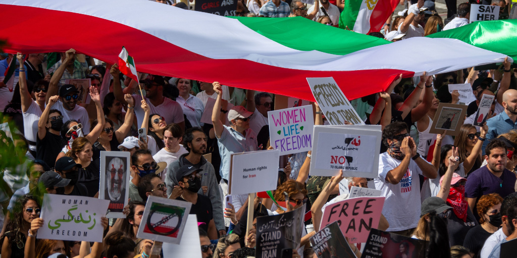 As the world continues to react to the murder of Mahsa Amini, protests continue not only in Iran but around the world, including the Lower Mainland. CMHA NWV stands in solidarity with people across the globe who are fighting for gender equality and fundamental human rights.